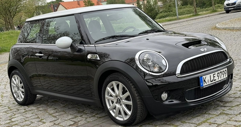 MINI Cooper S cena 32900 przebieg: 174000, rok produkcji 2010 z Wrocław małe 497